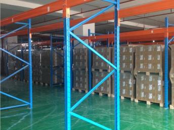 国际采购配送中心保税仓储分拨中心 深圳物流与计算机科技驱动高效报关服务